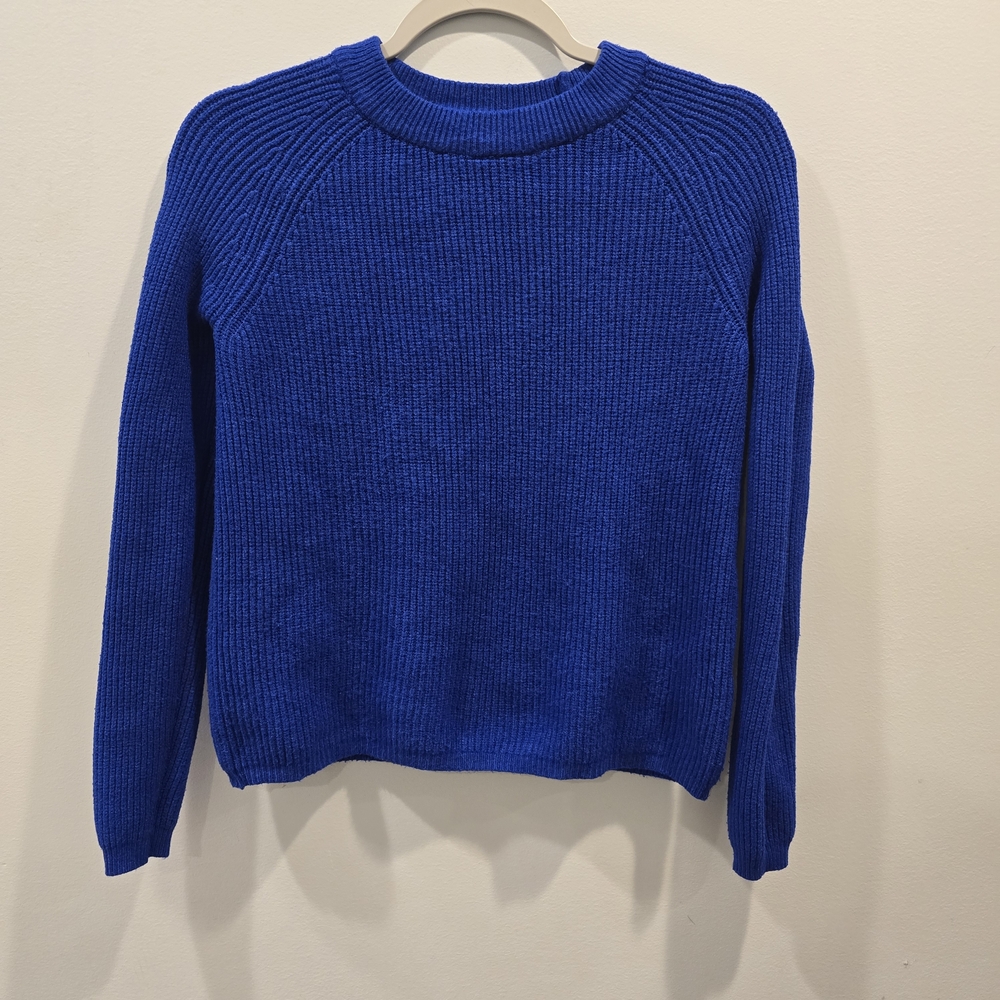 Tahari Vibrant Blue Crew Neck Sweater